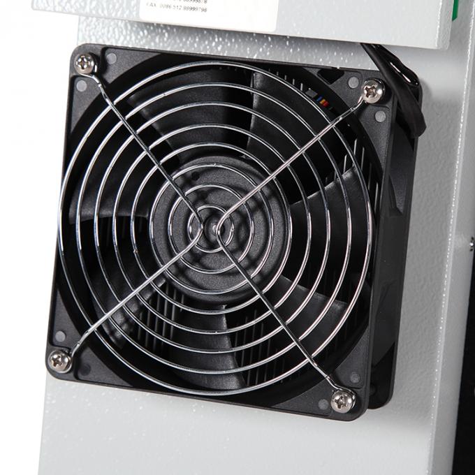Montaje integrado refrigerador termoeléctrico al aire libre del aire acondicionado del gabinete de la precisión